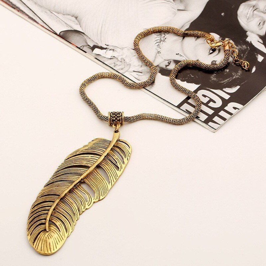 The Drag Queen Closet Necklace Drag Feather ( En Or Y) | Necklaces