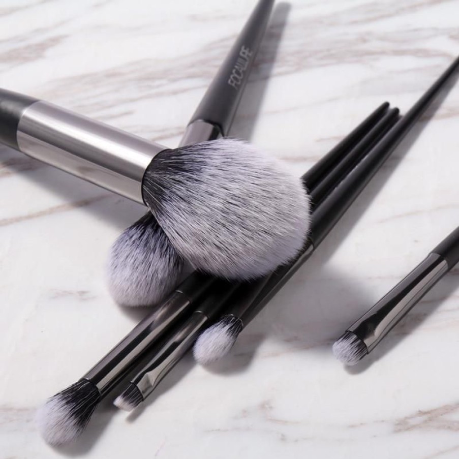 The Drag Queen Closet 6 Professional Makeup Brushes | Brushes + Tools